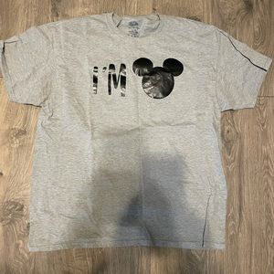 “I’m Mickey” Disney, unisex tshirt size large